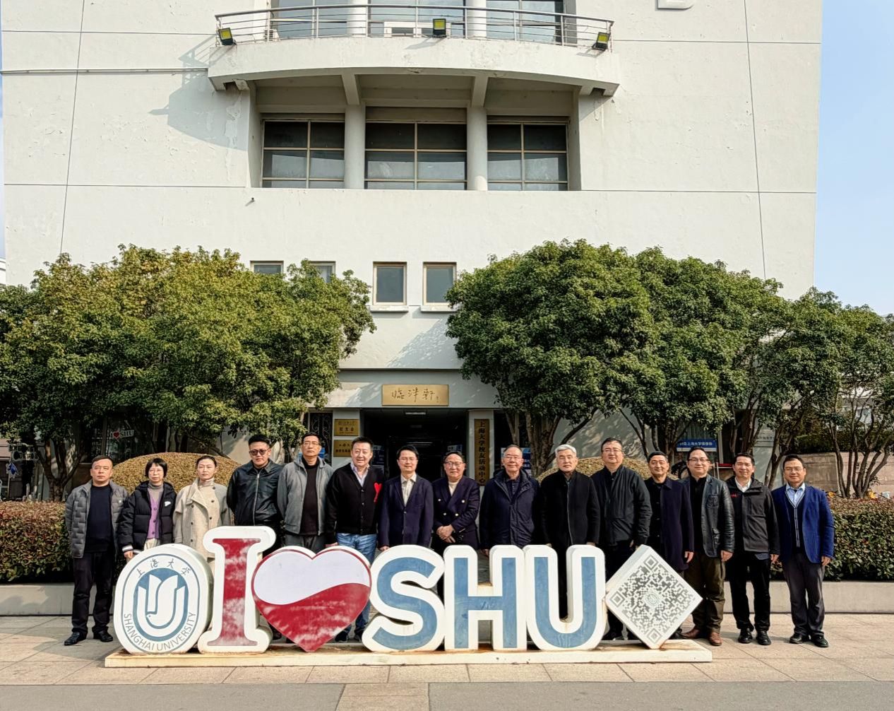 7AB937049649EB79D9BDF015F25_D0E81558_4183A