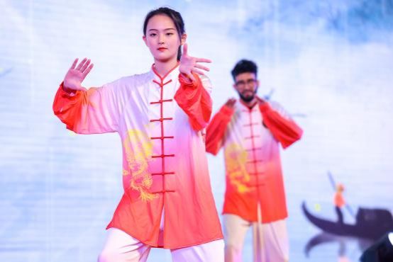 19A4565B7CD2DE0E584DBC3E5D4_BE1237C3_6401 19A4565B7CD2DE0E584DBC3E5D4_BE1237C3_6401