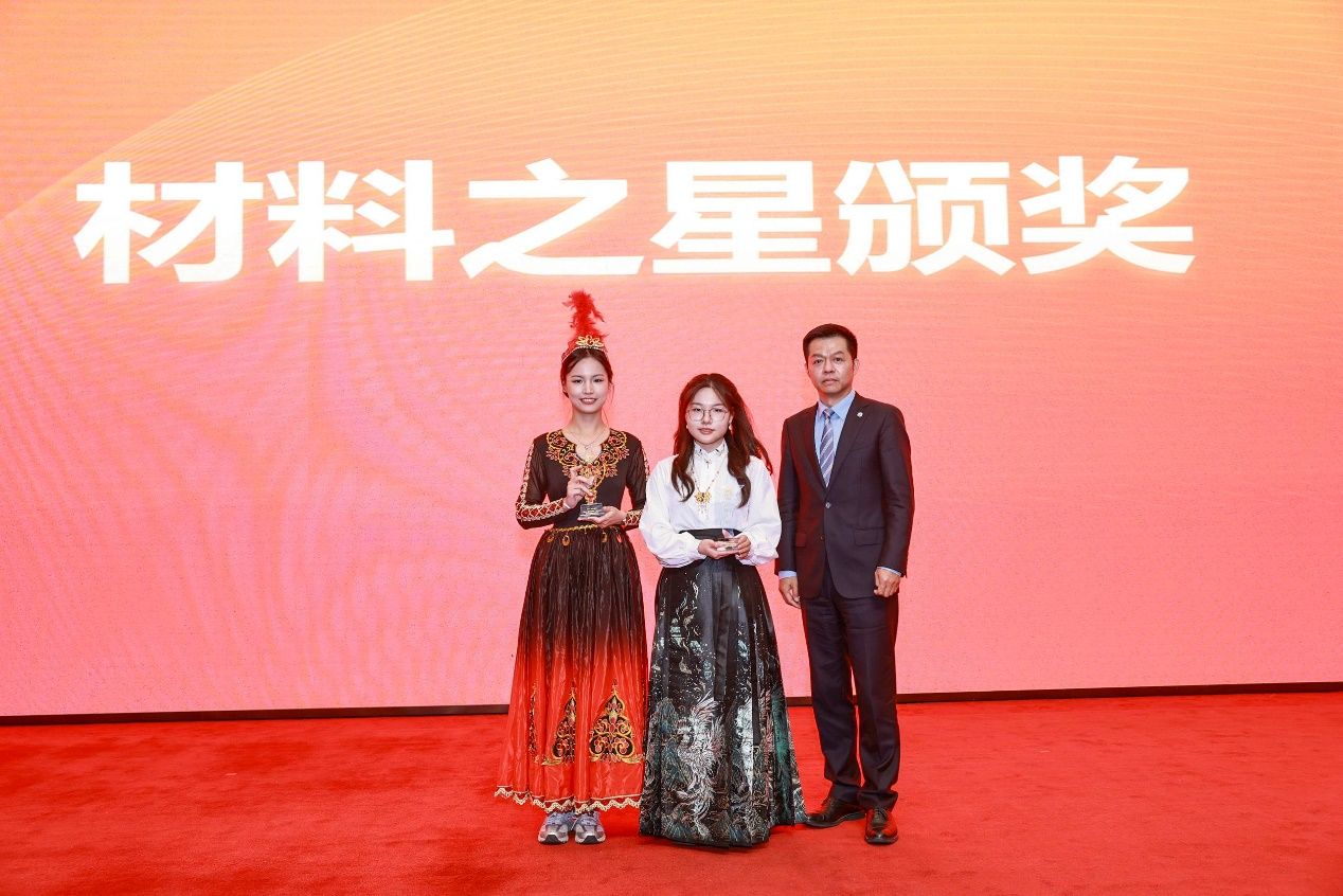 CB14D8EE25B5B18FAD7CED4404E_E64F8EA9_25C5E CB14D8EE25B5B18FAD7CED4404E_E64F8EA9_25C5E