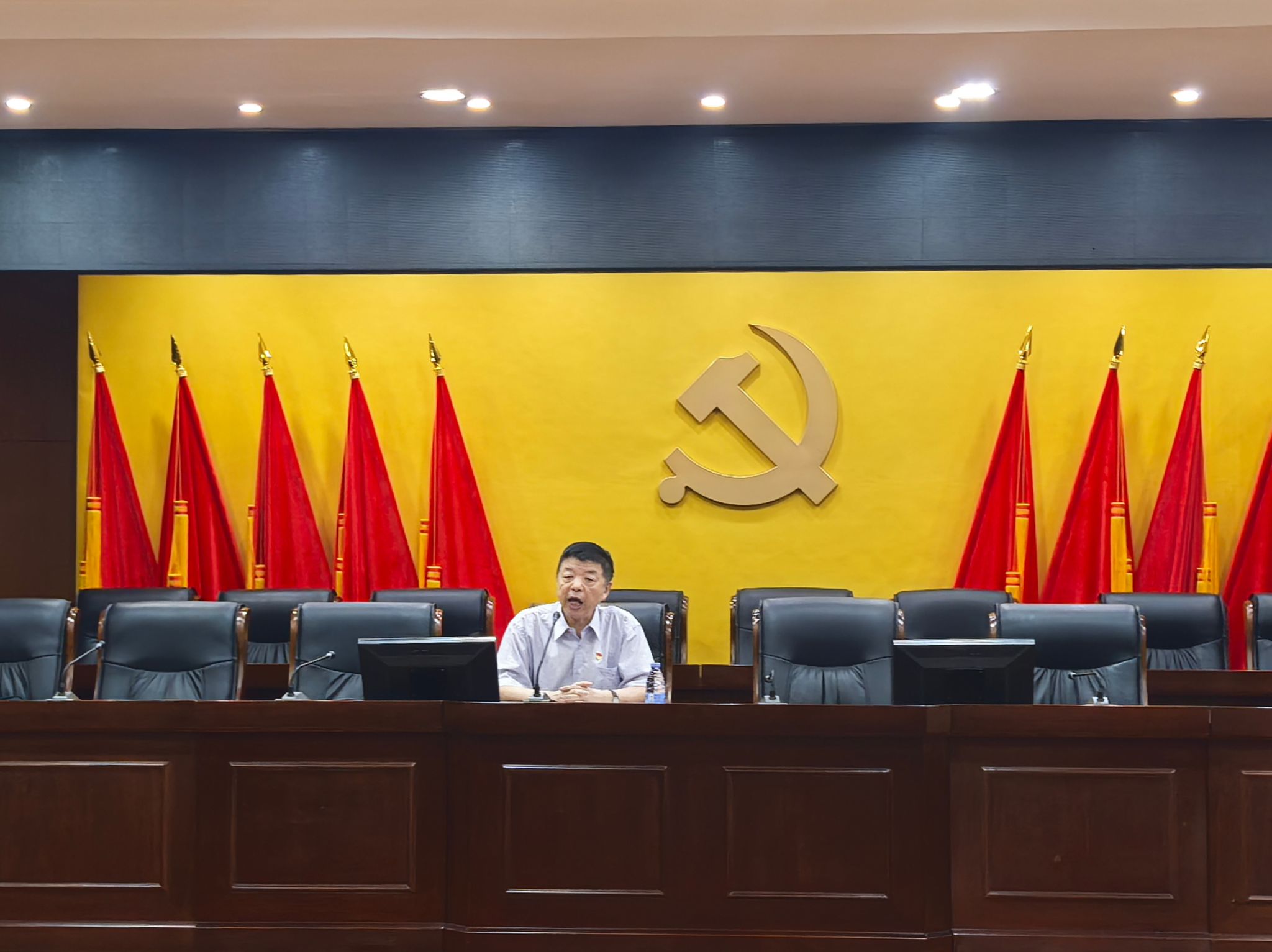 7F81C48DC1B2EF0BB7112AA7D8B_04ED7F00_35FAC