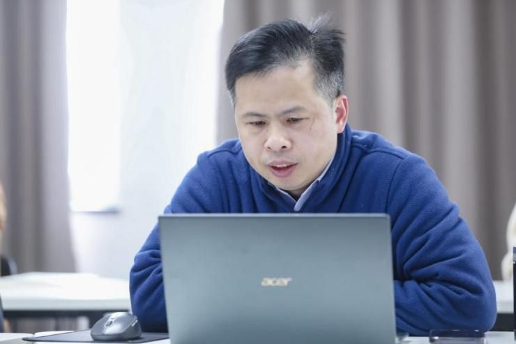 5C7C1492C99BE355A17FC6A1E58_1FB73DF8_79A9