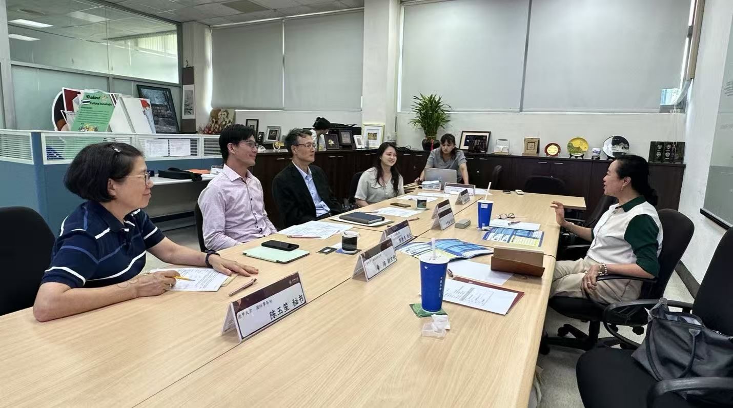 DBA805151ECAADC350ED7358977_75D0F4D4_2953A DBA805151ECAADC350ED7358977_75D0F4D4_2953A