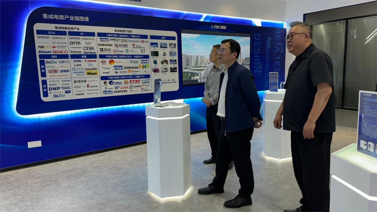 8A1526774765EC2C7B032BED49A_94DEFED1_1EC4D