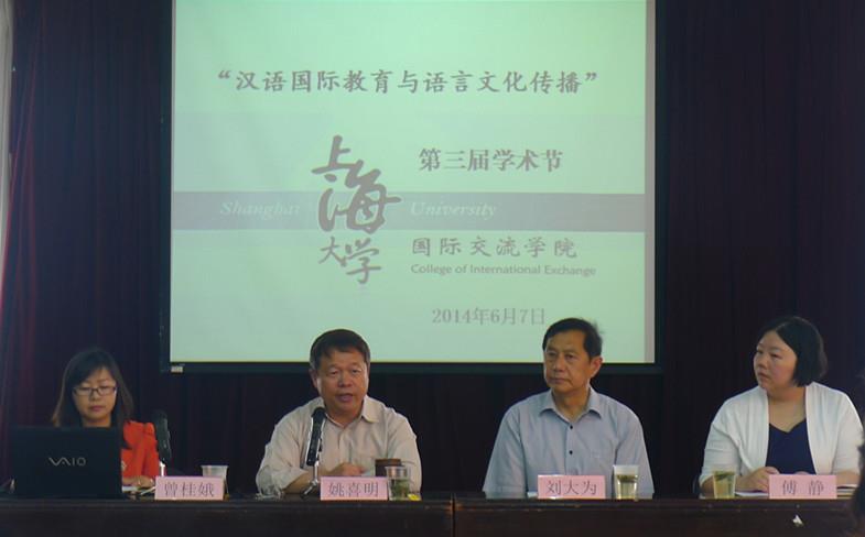 D051EDA9B8DDF8E8EB6B219B8C2_AC6680AE_795B.jpg?e= D051EDA9B8DDF8E8EB6B219B8C2_AC6680AE_795B.jpg?e=