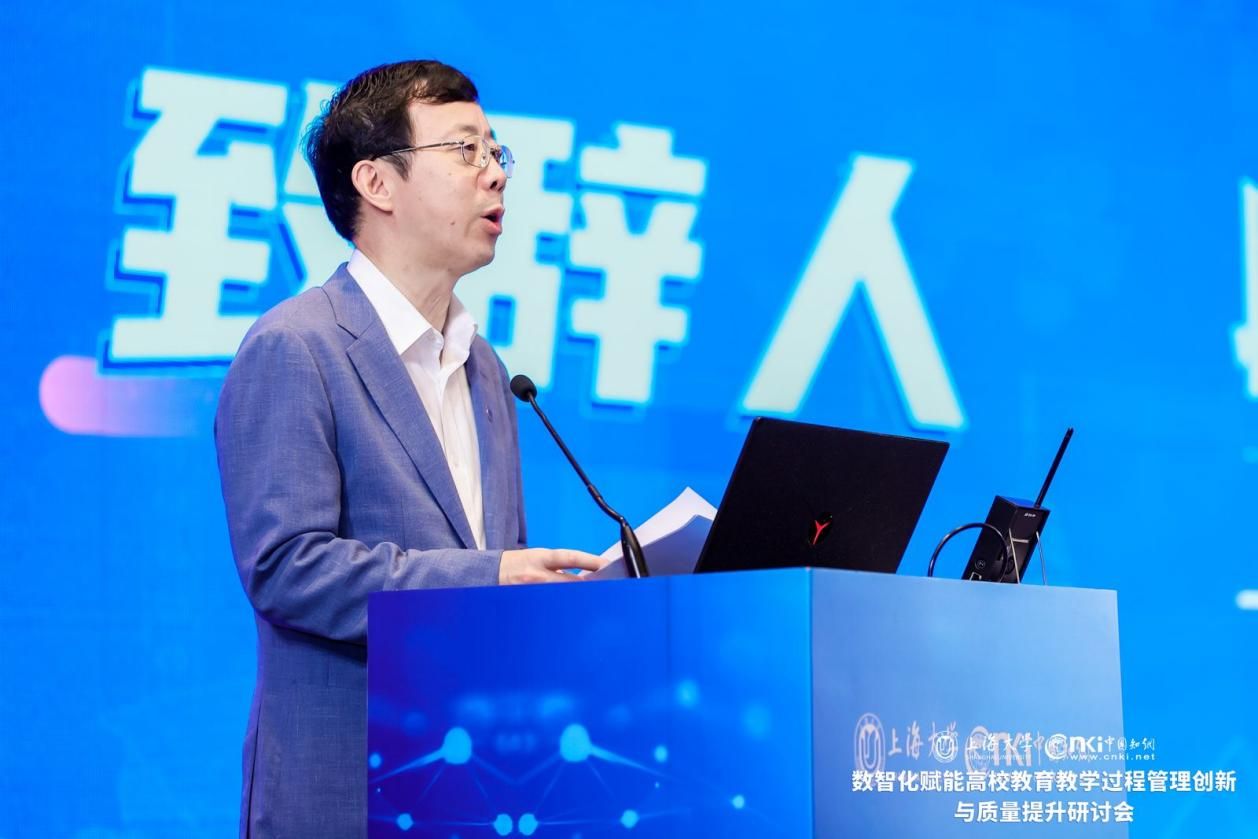 09CD6E59E3511C92586D6B422F7_CC3F4BC9_14E35