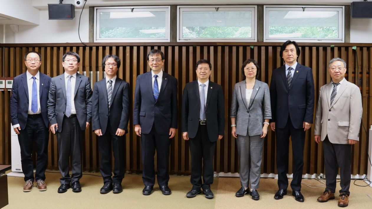 0A5D4D2FFEFCFAB6852FD85D008_F8CEE9EB_21330 0A5D4D2FFEFCFAB6852FD85D008_F8CEE9EB_21330