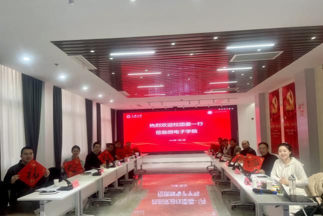 ADA2FBC5E1D56A6DD220781806F_2522E8E4_B5BA ADA2FBC5E1D56A6DD220781806F_2522E8E4_B5BA