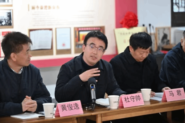 C19921892C8F998D6214919B58A_CD30CF04_19711