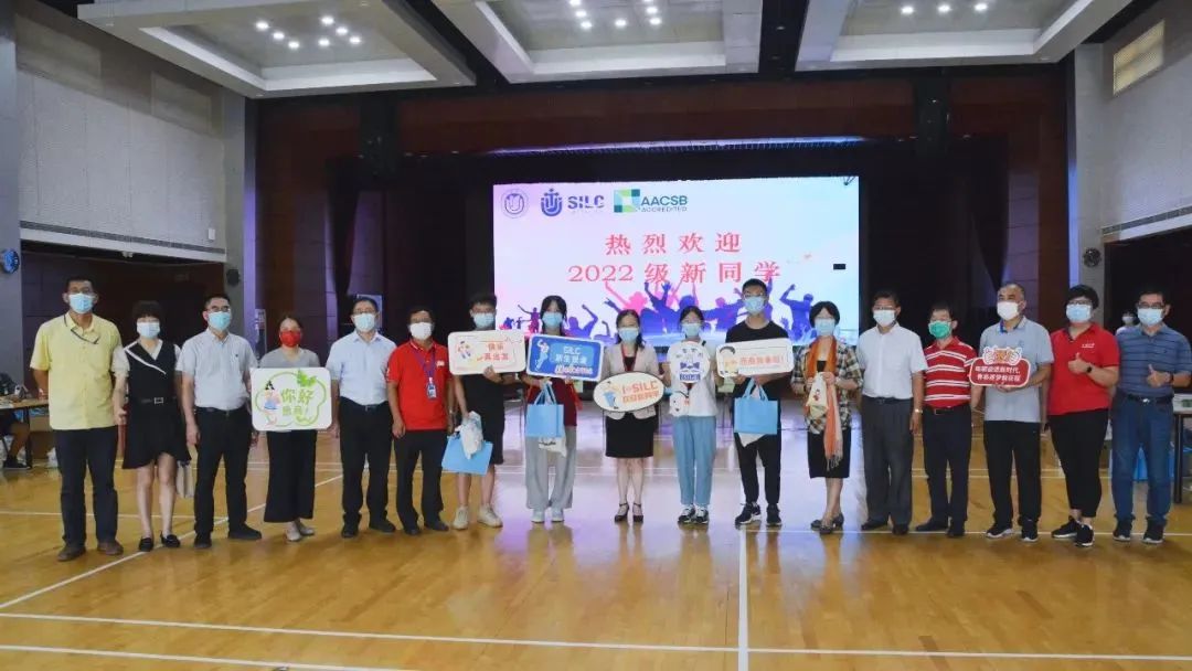 9E0B02318006CEB2AC67494AD60_128F923B_16719.jpg?e=