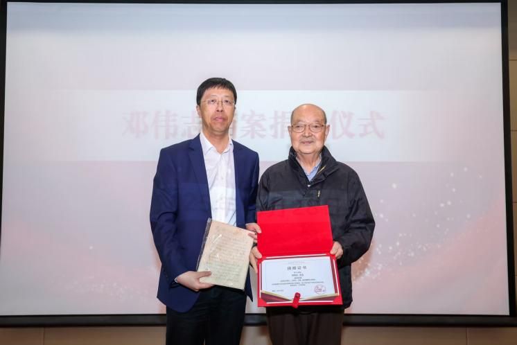 1F556115B8DC900B3A19122C73E_A0F4E554_80CC 1F556115B8DC900B3A19122C73E_A0F4E554_80CC