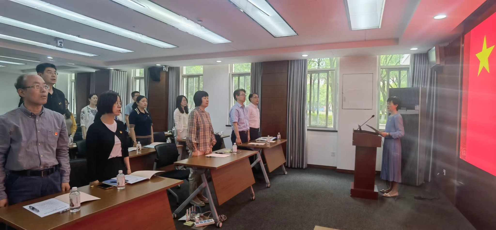 µ³´ú»áÕÕÆ¬2.jpg µ³´ú»áÕÕÆ¬2.jpg