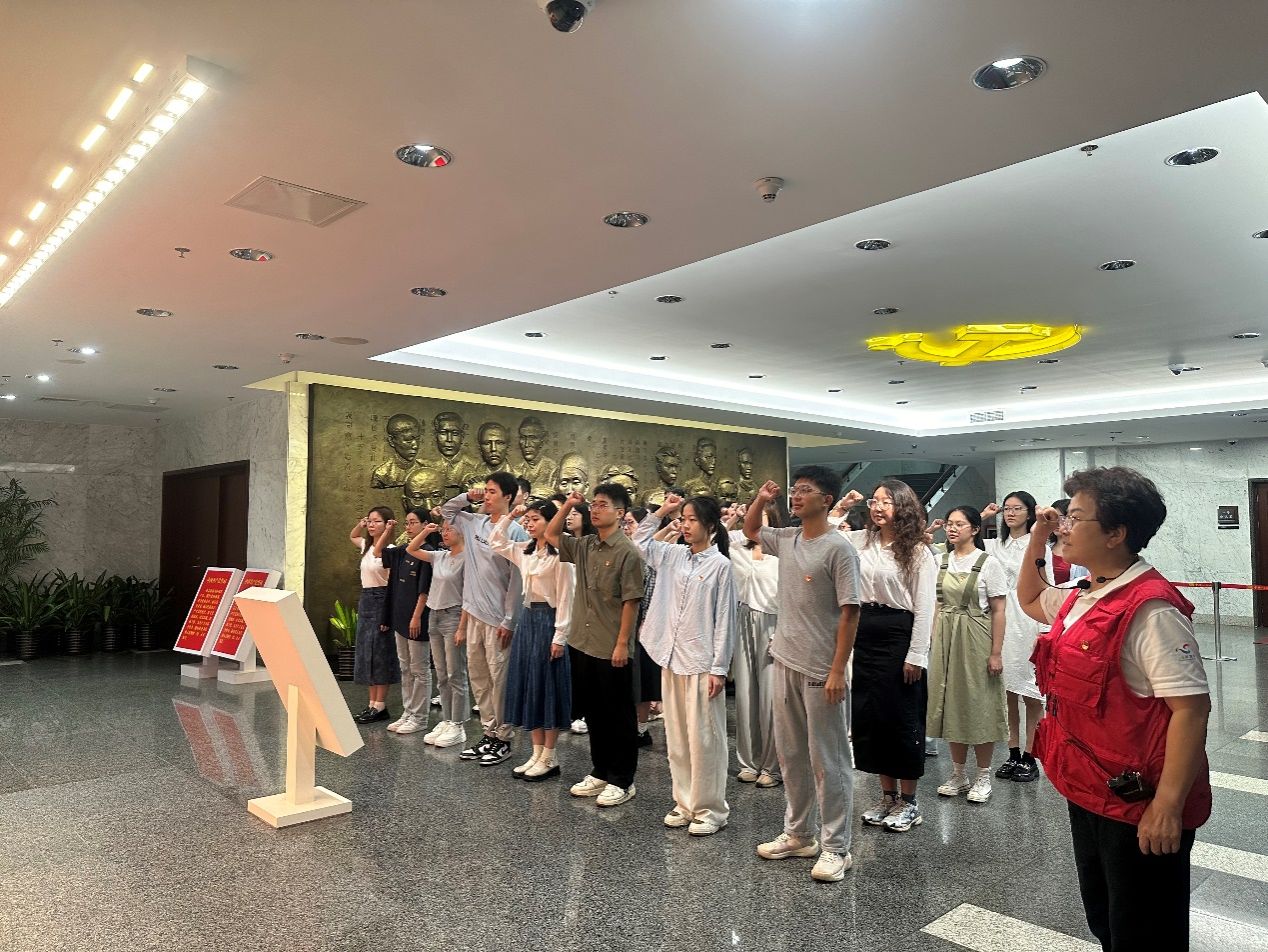 94379ADBBD64E96F21D37271FCF_27712A1B_3C713