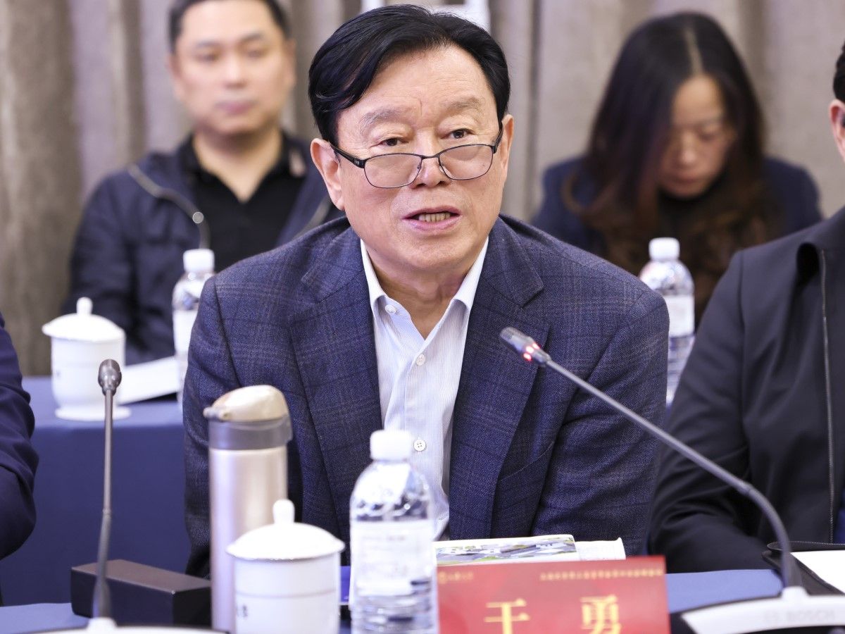 53030FF5C76E00DB4F5AEAAFD90_46D7B675_2361B