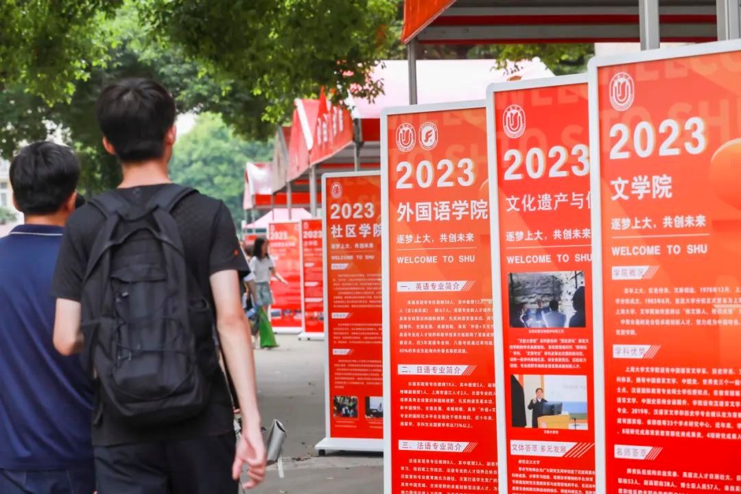 6704AAD93D9CDBDABB0057EA845_856F330A_20E3C