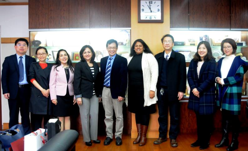 81762A95BDBF57EE89C8C48C0B5_EAB509CC_DB69.jpg?e= 81762A95BDBF57EE89C8C48C0B5_EAB509CC_DB69.jpg?e=