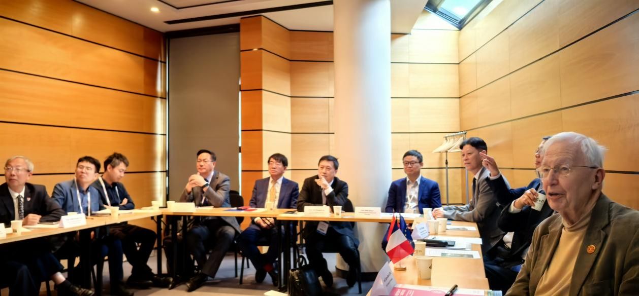 67F9EEFBE562D201D44BED3B4B9_4904AC5D_18500 67F9EEFBE562D201D44BED3B4B9_4904AC5D_18500