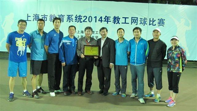 5325D4E81D6E5A58455FEDF8706_6FA6BC95_AD2E.jpg?e= 5325D4E81D6E5A58455FEDF8706_6FA6BC95_AD2E.jpg?e=