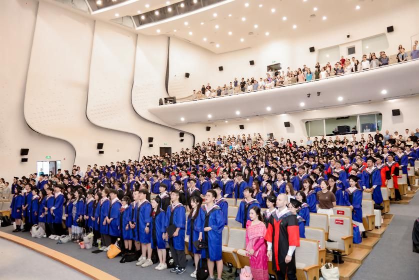 1C483FB40DCBCB6E4A47E1C8A39_ECD46EA9_183AD