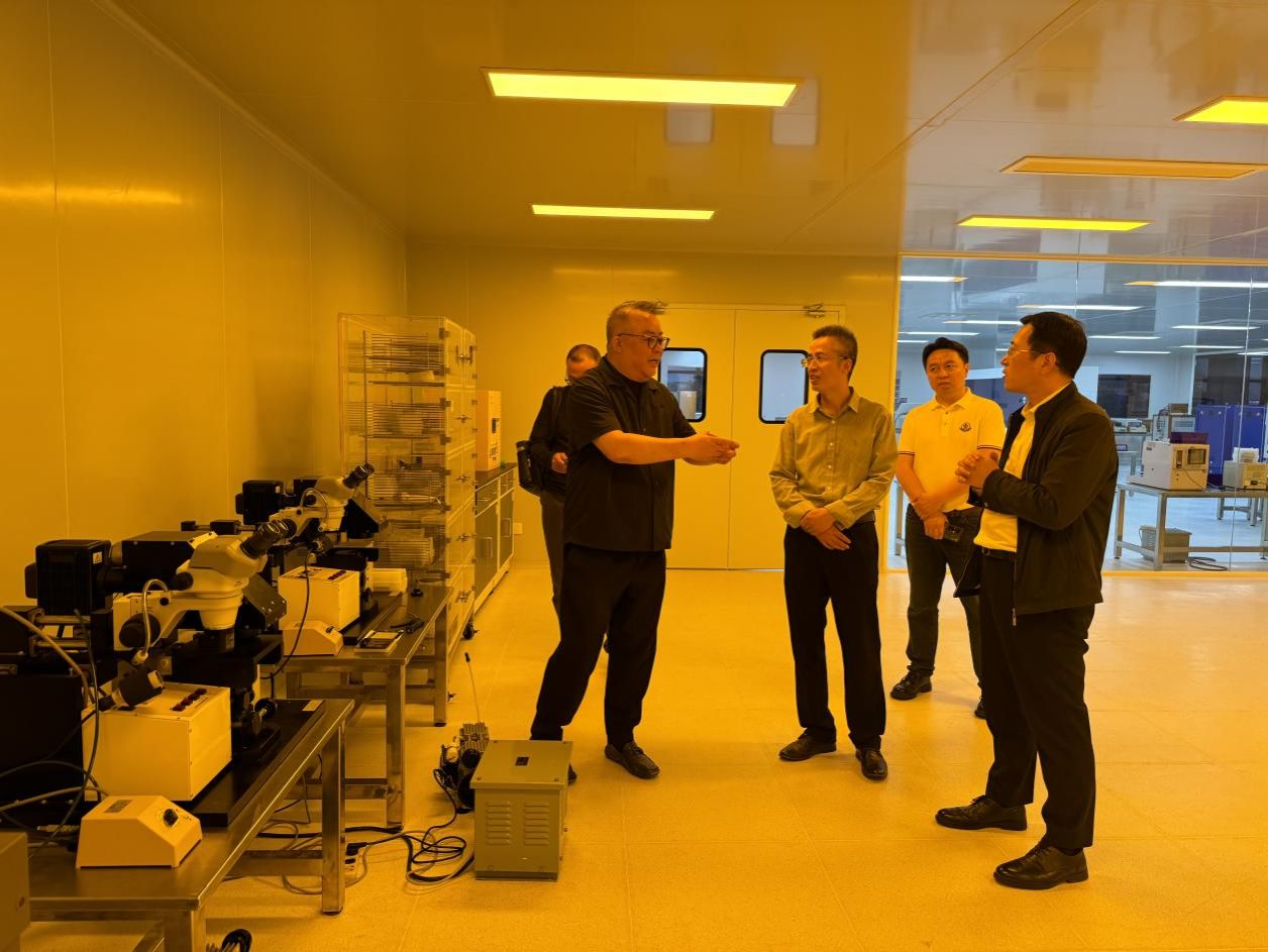 60B39D3E457CB8EEA0737F4FD55_DA49E3FD_220ED