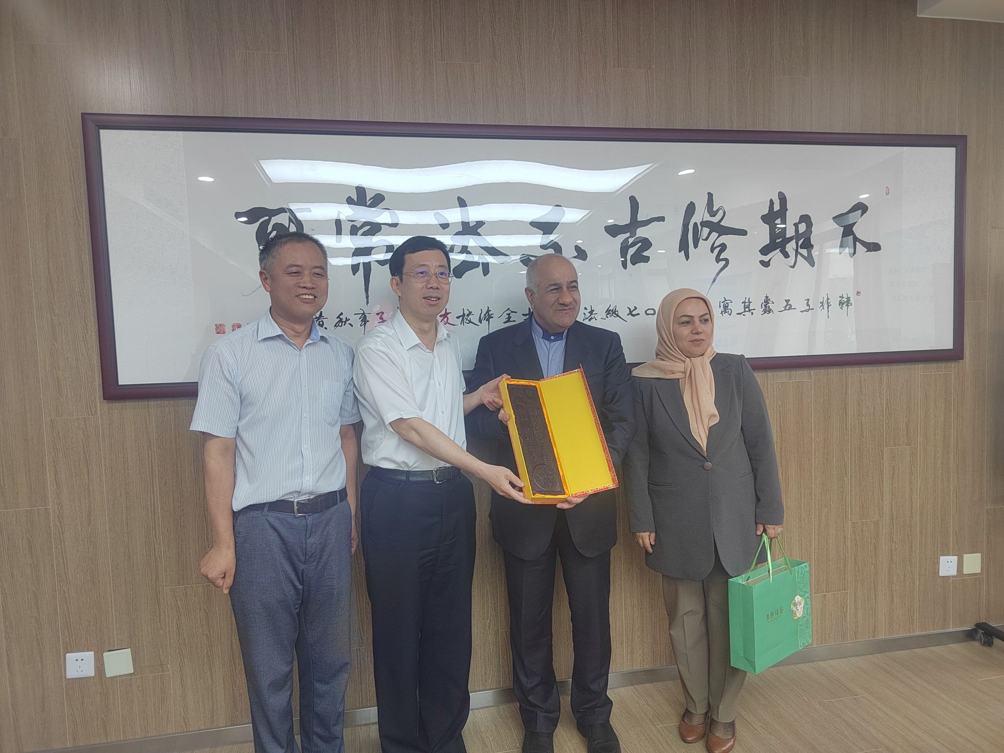 497FBB5E4C09721ADD5F73F9223_4745A540_66F3E 497FBB5E4C09721ADD5F73F9223_4745A540_66F3E