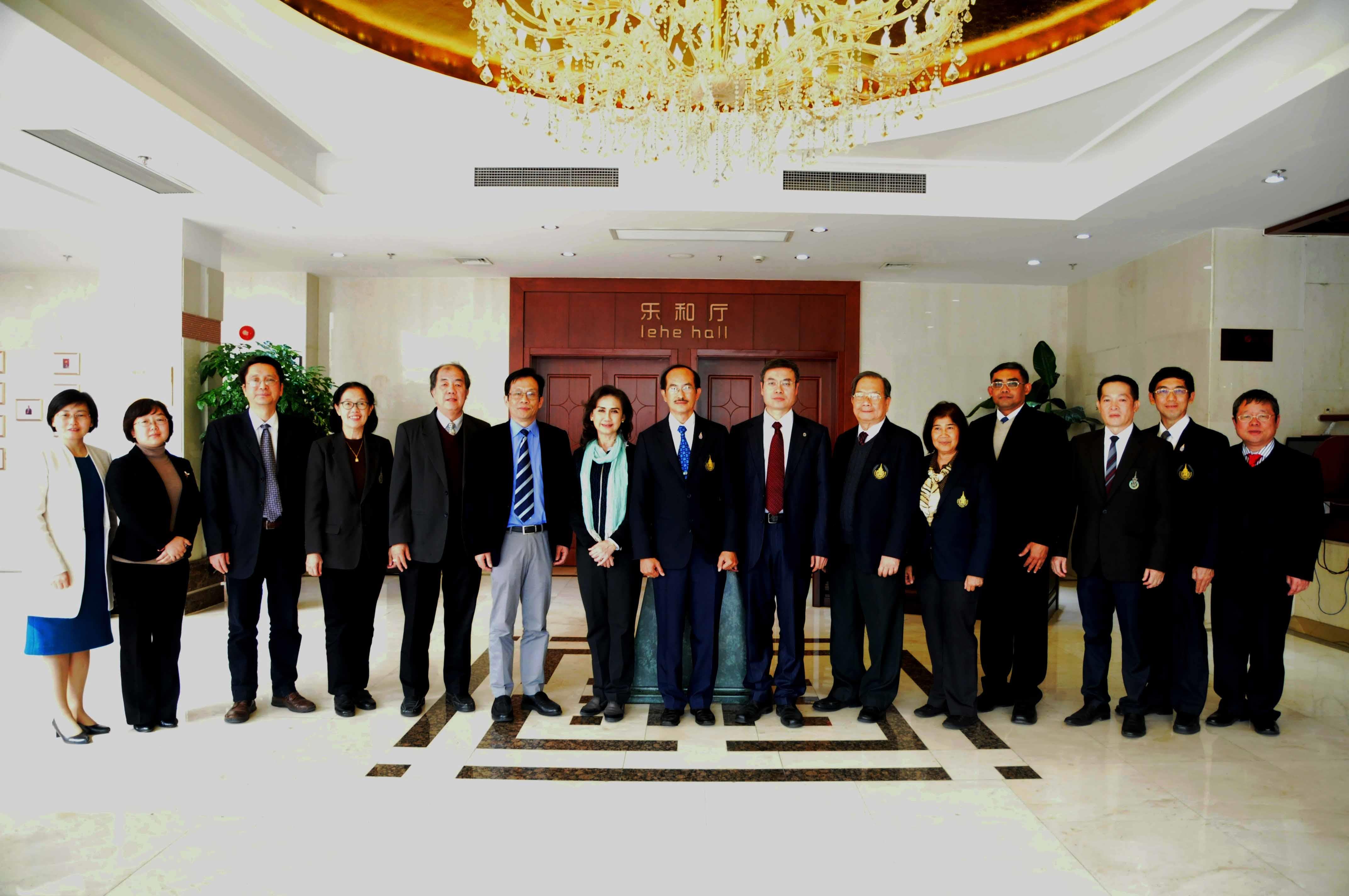 D26247BEE2C5BF5BAF46315674A_5AFBA4EC_8D1A1.jpg?e= D26247BEE2C5BF5BAF46315674A_5AFBA4EC_8D1A1.jpg?e=