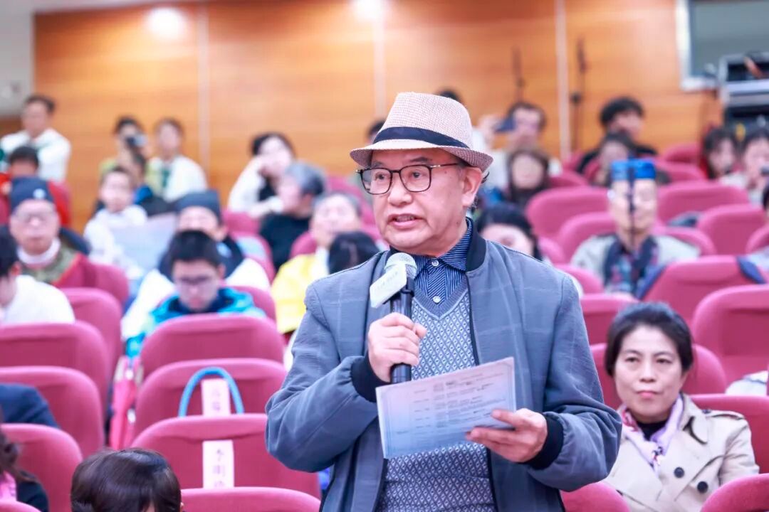 261BCFA17D3AF2C39131FB62D26_1A9757B6_18D99