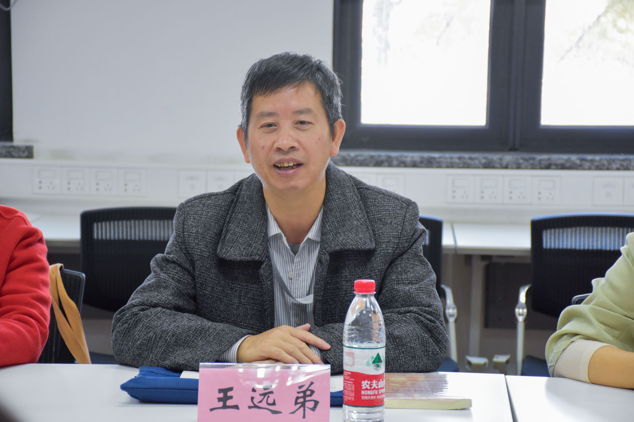 AF6E4ADE7D32540933F7BFC41F5_2DDA3ACB_471F9