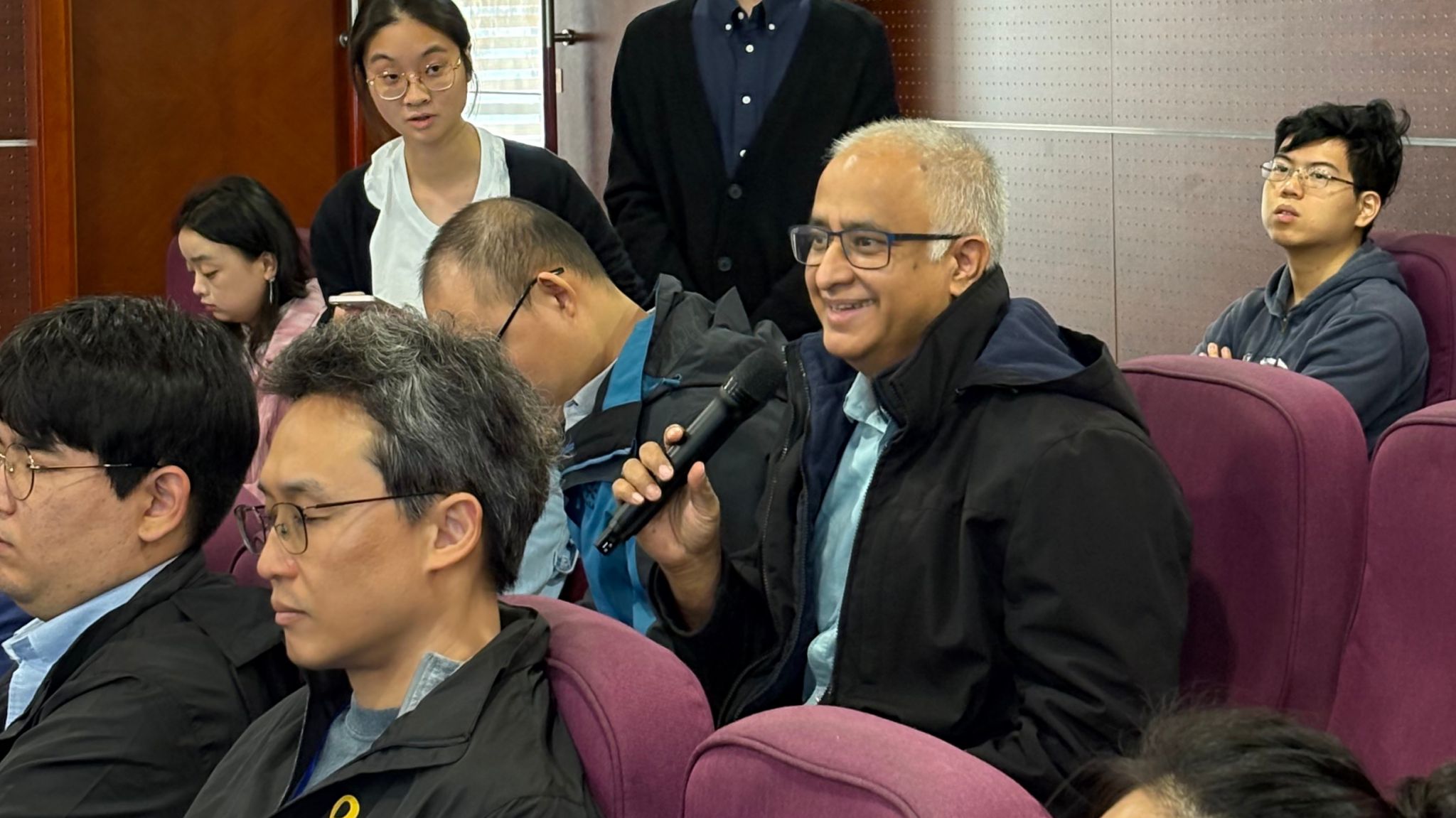 Johnͼ5.jpg Johnͼ5.jpg